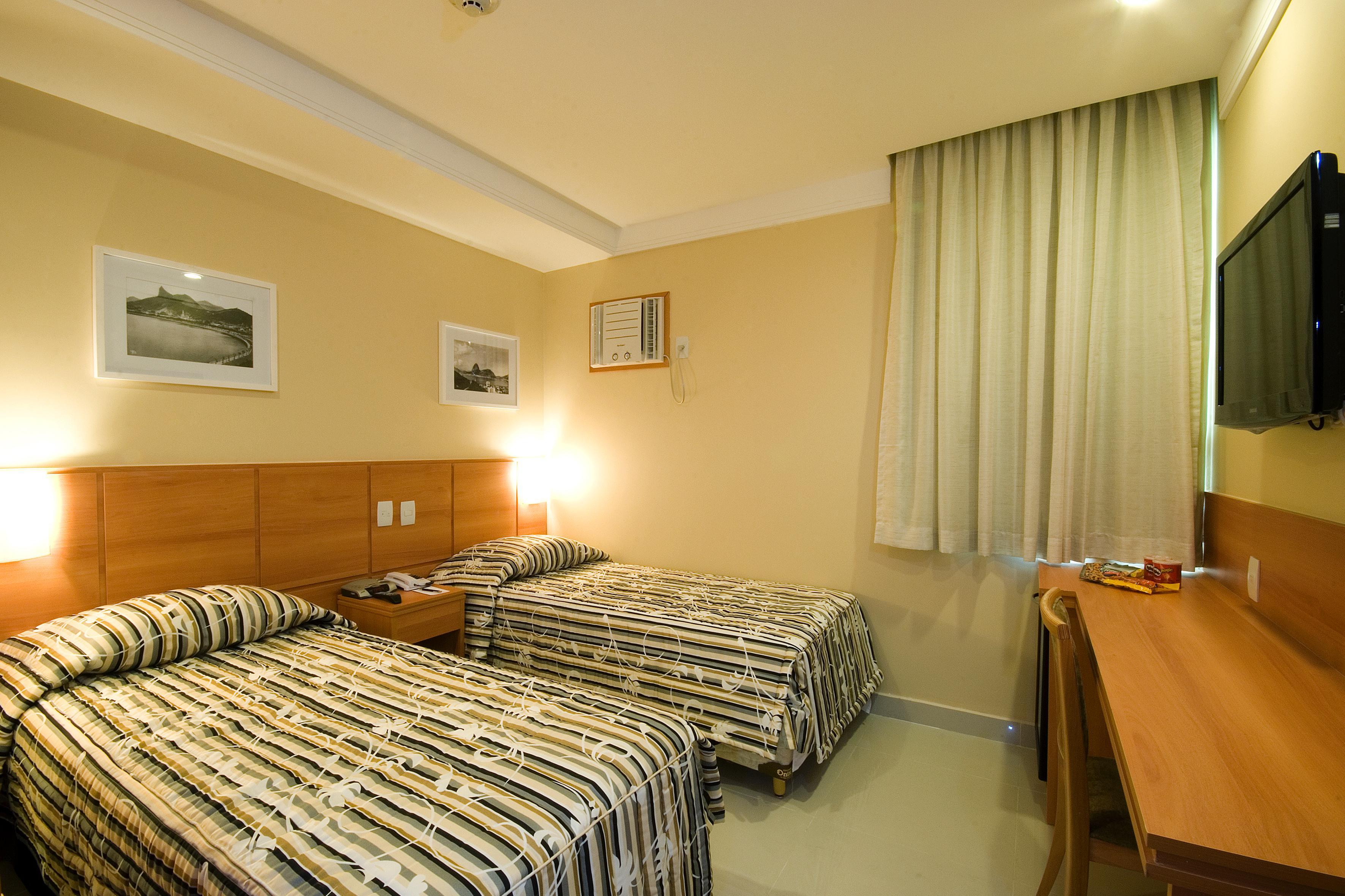 Hotel Atlantico Business Centro Rio de Janeiro Exterior photo A room at a hotel in Fortaleza, Brazil.