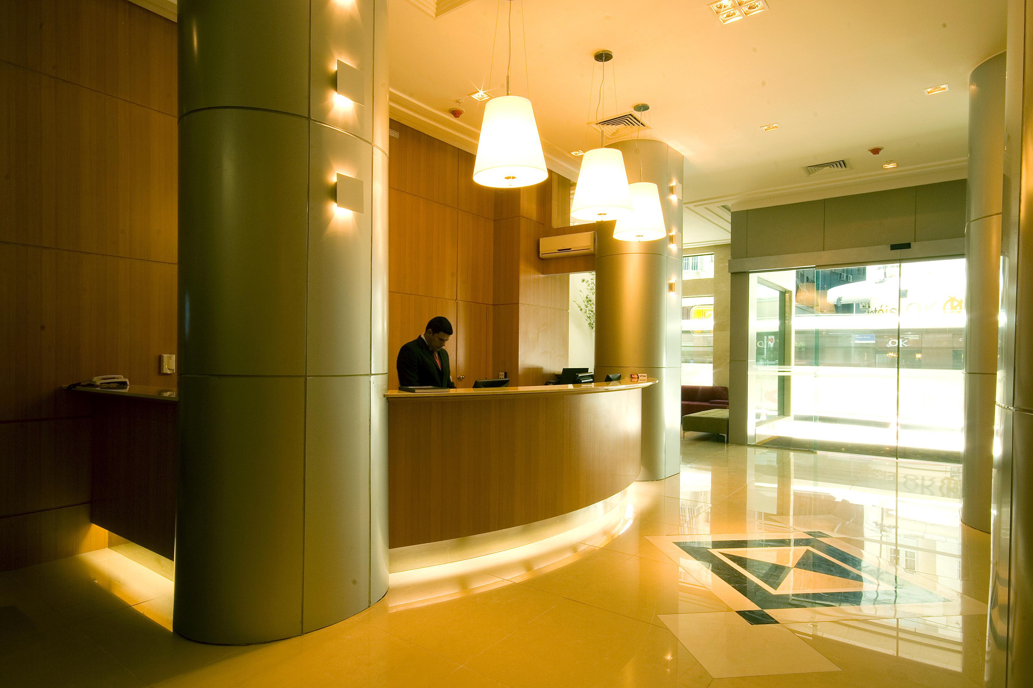 Hotel Atlantico Business Centro Rio de Janeiro Exterior photo Reception desk of a modern hotel